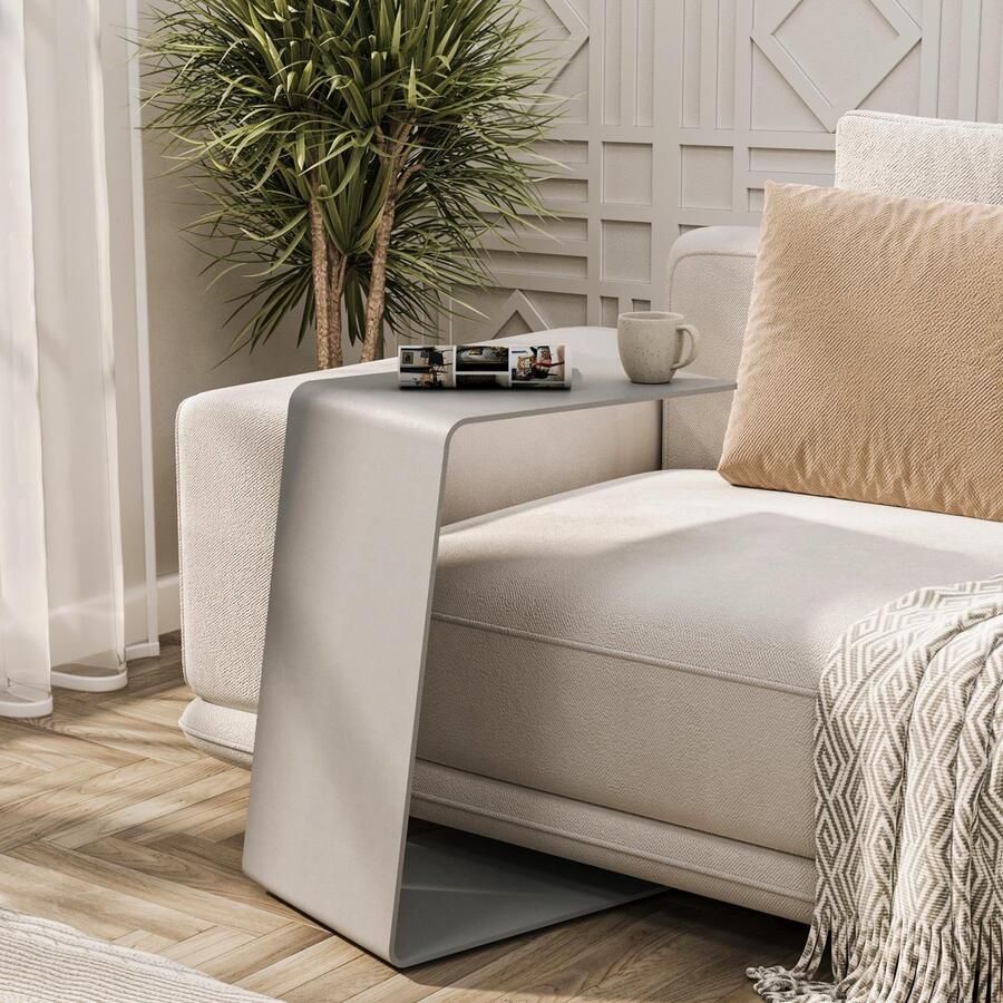 Stunq Stijlvolle metalen bijzettafel in C-vorm voor veelzijdig gebruik in huis