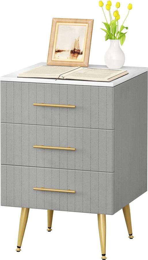 SureDeal Depot SureDeal Nachtkastje Velvet Grijs Goud Luxe Slaapkamer 3 Lades 41x40.5x62 cm Dressoir Kast Huiskamer