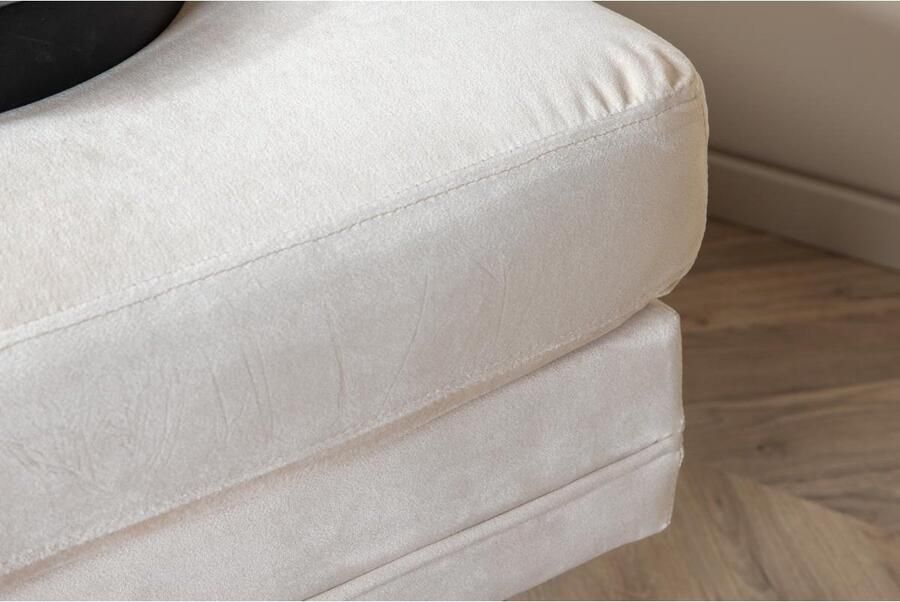 Svea Tess hocker velvet beige