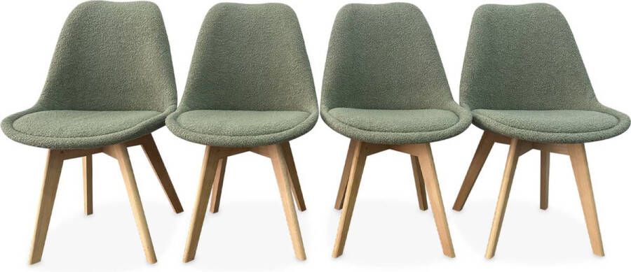 Sweeek Scandinavische boucléstoel met houten poten (set van 4)