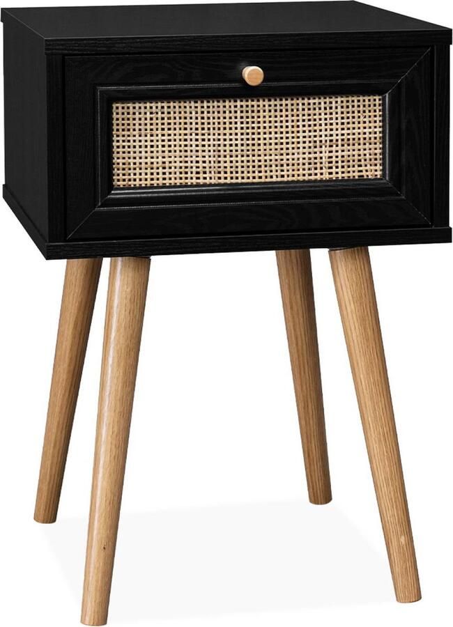 Sweeek Nachtkastje met hout- en rietmotief en 1 lade bohème