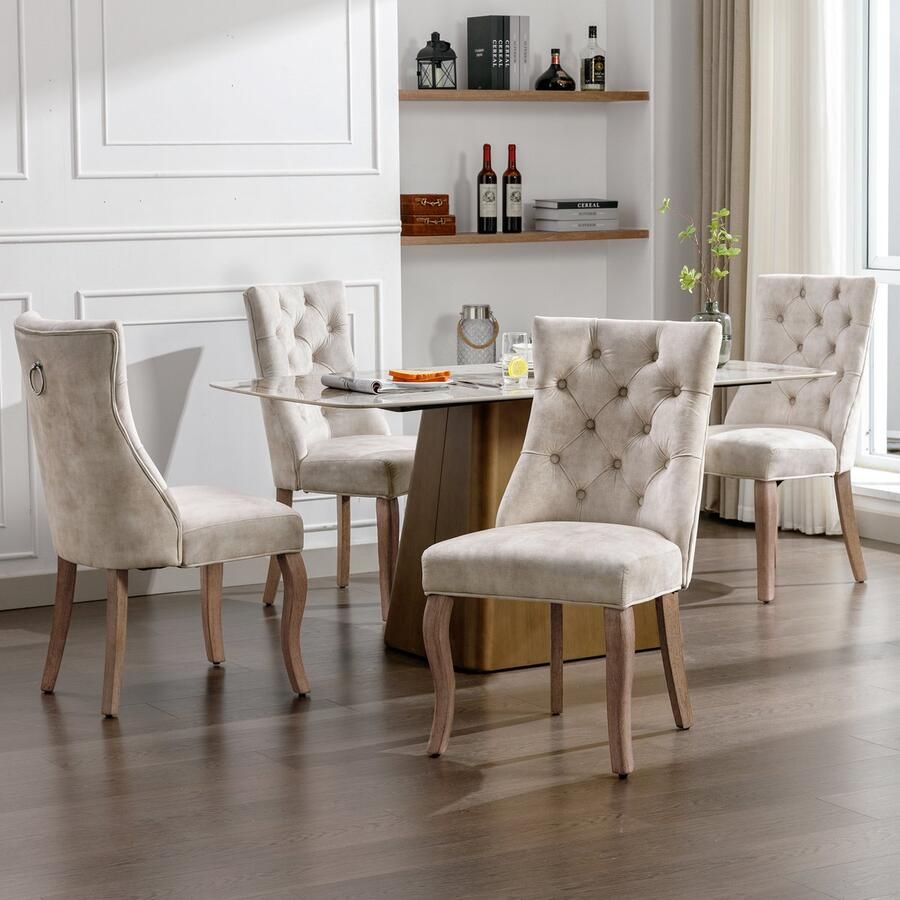 Sweiko 4-pod Eetkamerstoelen (4-stuks)Licht Beige Fluwelen Eetkamerstoelen Hoge rugleuning knoopgestikt massief houten frame Licht Beige (geen tafel)
