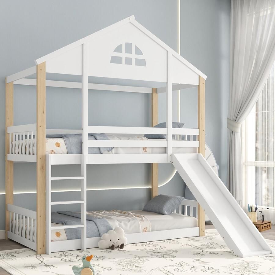 Sweiko Stapelbed met karakteristieke ramen en drietraps hoekladder Kinderbed met glijbaan Huisbedje met hekken en valbeveiliging massief houten bedframe Wit en naturel 90x200cm