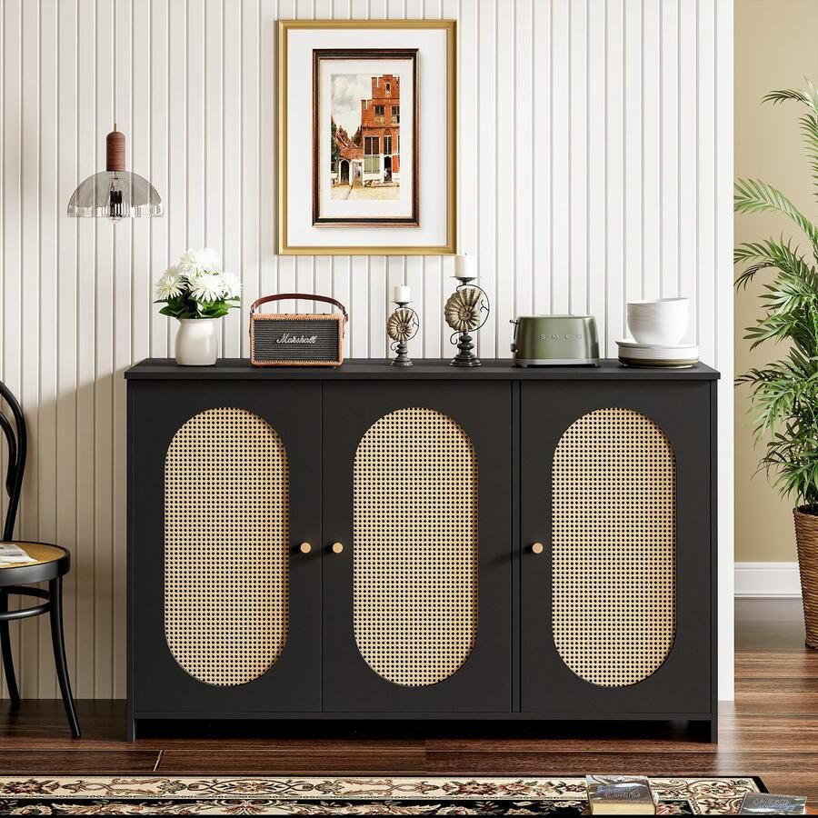 Sweiko Modern Dressoir met 3 Deuren Grote Opbergruimte Deuren van imitatierattan en Metalen Handgrepen Zwart