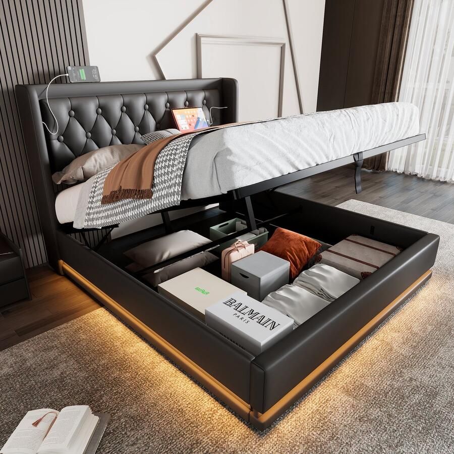 Sweiko Zacht Kussenbed Eenpersoonsbed 140x200 cm Zwart PU Materiaal Hydraulisch Opbergbed Zacht kussenhoofd met USB Type-C oplaadfunctie 3-zijdige LED Functie (Geen matras)