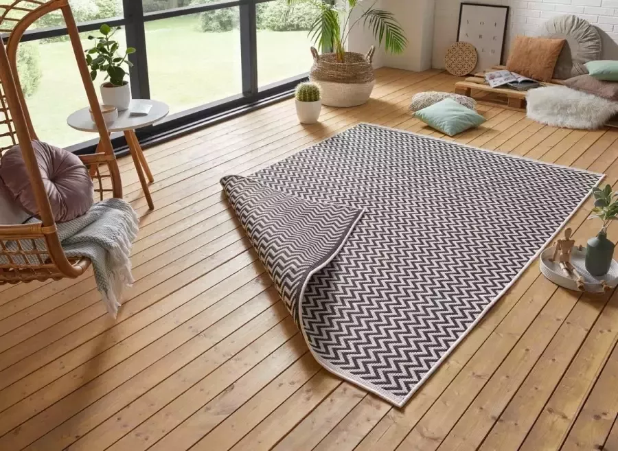 Tapeso Design vloerkleed Ivy 103732 200x290 cm Zwart & Crème