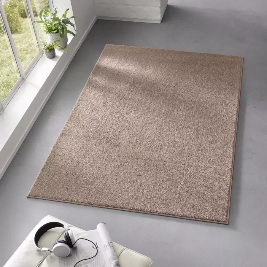 Tapeso Vierkant effen vloerkleed Qualis taupe 240x240 cm