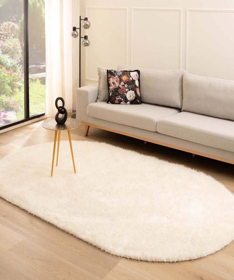 Tapeso Ovaal hoogpolig vloerkleed velvet Posh wit 240x340 cm