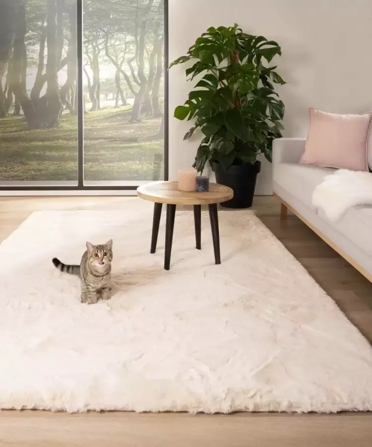 Tapeso Zacht hoogpolig vloerkleed Comfy plus crème 80x150 cm