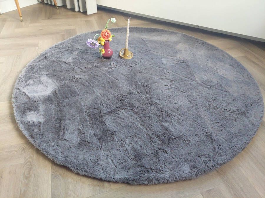 tapijdirect Tapijt direct- VloerkleedRabbit fur karpet Antraciet 140X200 cm 5 kleuren super zacht- (kinder) slaapkamer woonkamer- karpet voor onder kerstboom huiselijke en gezellige sfeer