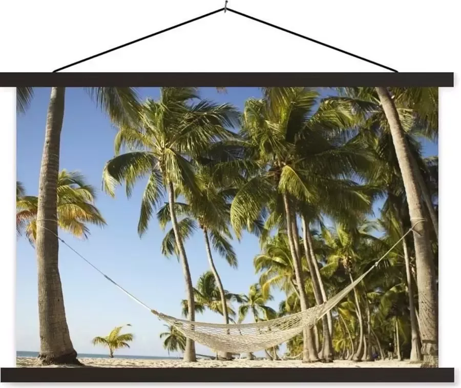 TextilePosters Hangmat vastgeknoopt aan twee palmbomen schoolplaat platte latten zwart 120x80 cm Foto print op textielposter (wanddecoratie woonkamer slaapkamer) Zee en Strand