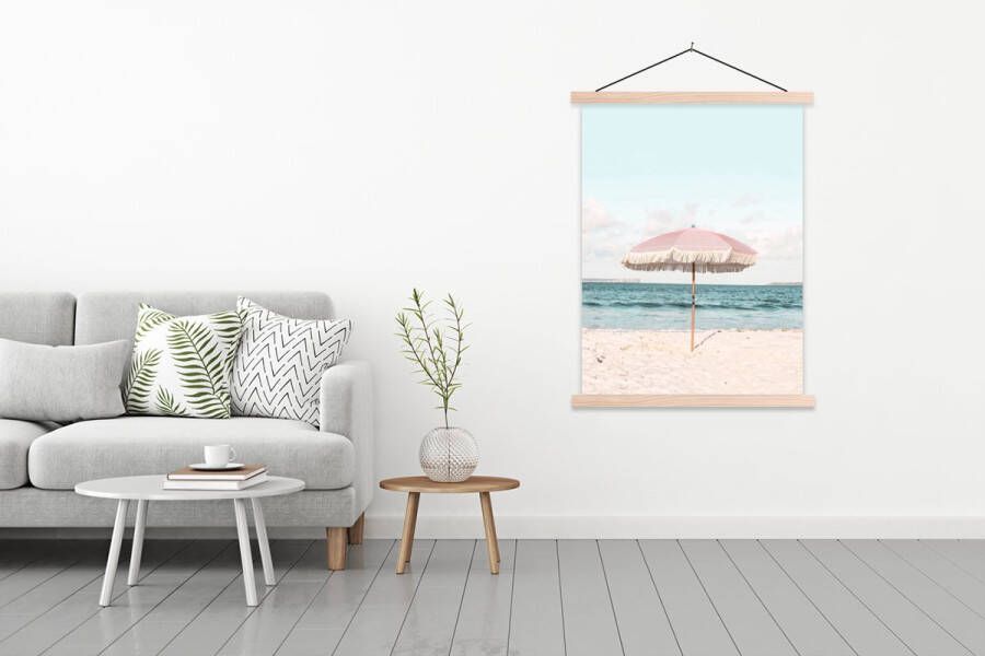 TextilePosters Posterhanger incl. Poster Schoolplaat Parasol Strand Zee Wolken 120x160 cm Blanke latten