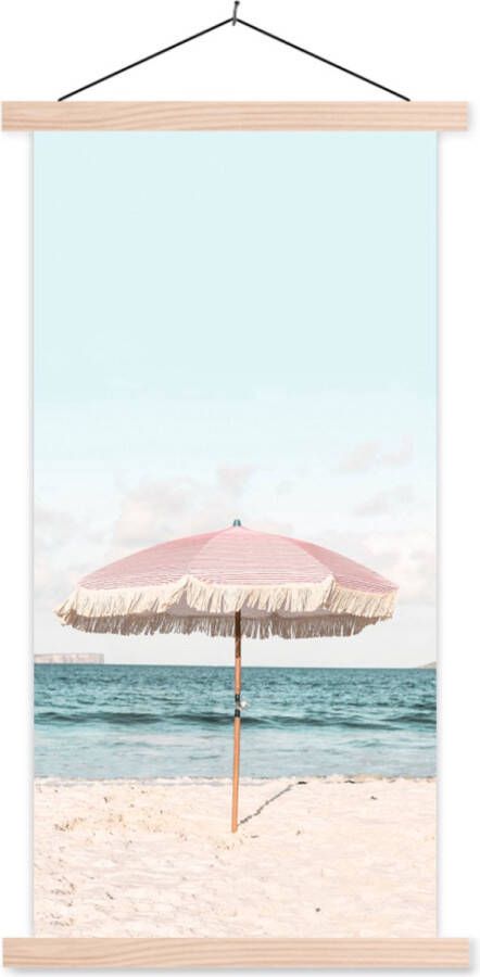 TextilePosters Posterhanger incl. Poster Schoolplaat Parasol Strand Zee Wolken 40x80 cm Blanke latten