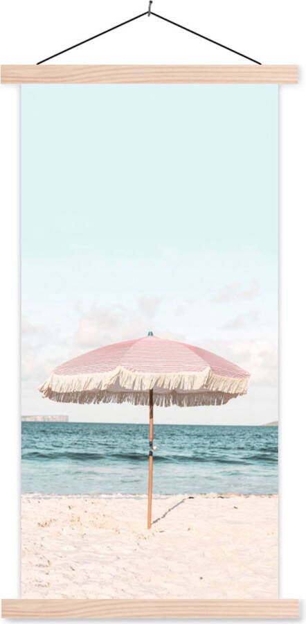 TextilePosters Posterhanger incl. Poster Schoolplaat Parasol Strand Zee Wolken 60x120 cm Blanke latten