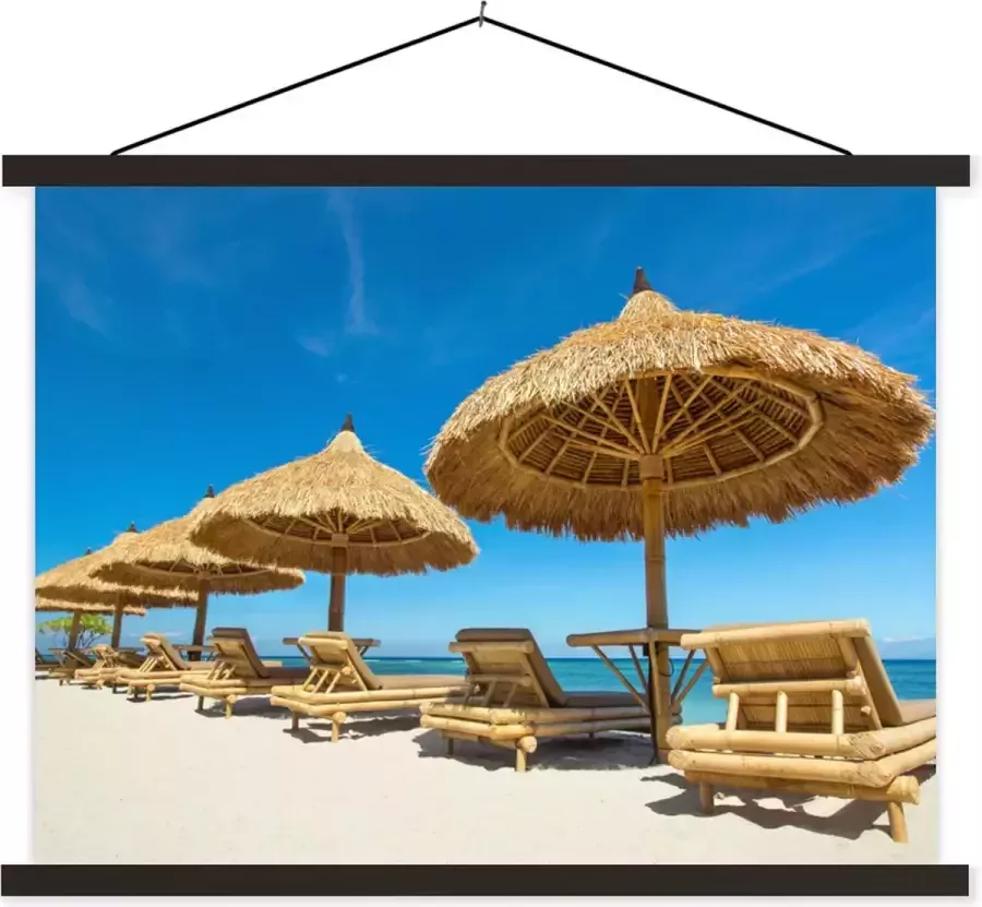 TextilePosters Posterhanger incl. Poster 120x90 cm Schoolplaat Strandstoel Strand Parasol Zee Zomer Textielposter Zwarte latten