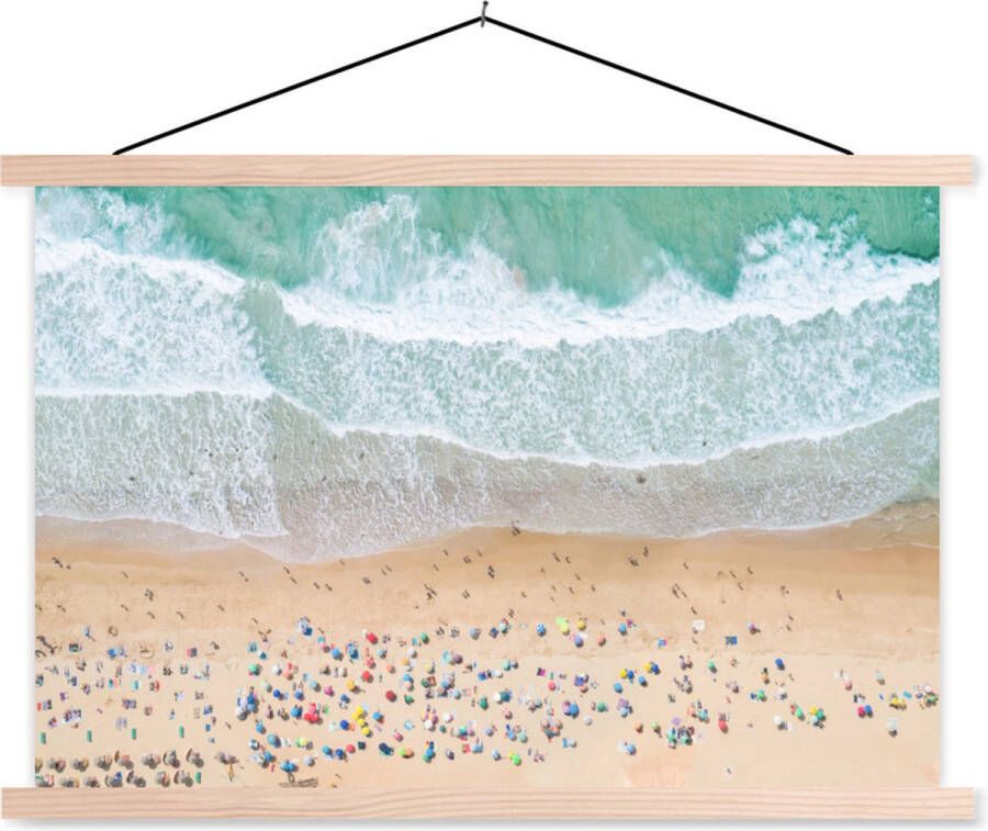 TextilePosters Posterhanger incl. Poster Schoolplaat Zee Strand Parasols Water Zomer 120x80 cm Blanke latten
