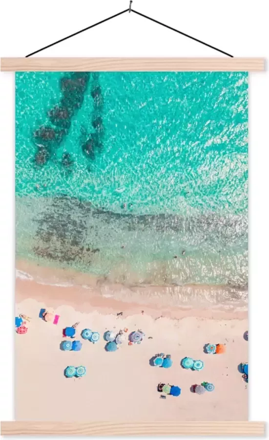 TextilePosters Posterhanger incl. Poster Schoolplaat Zee Strand Zomer Parasols Blauw 40x60 cm Blanke latten