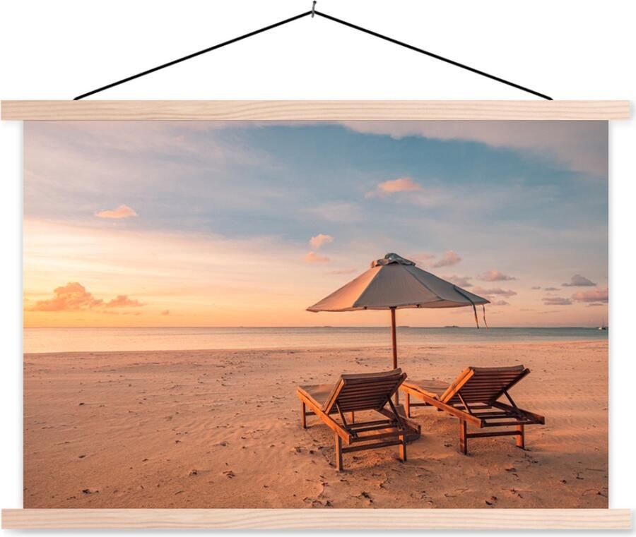 TextilePosters Posterhanger incl. Poster 90x60 cm Schoolplaat Strand Ligbed Parasol Textielposter Blanke latten