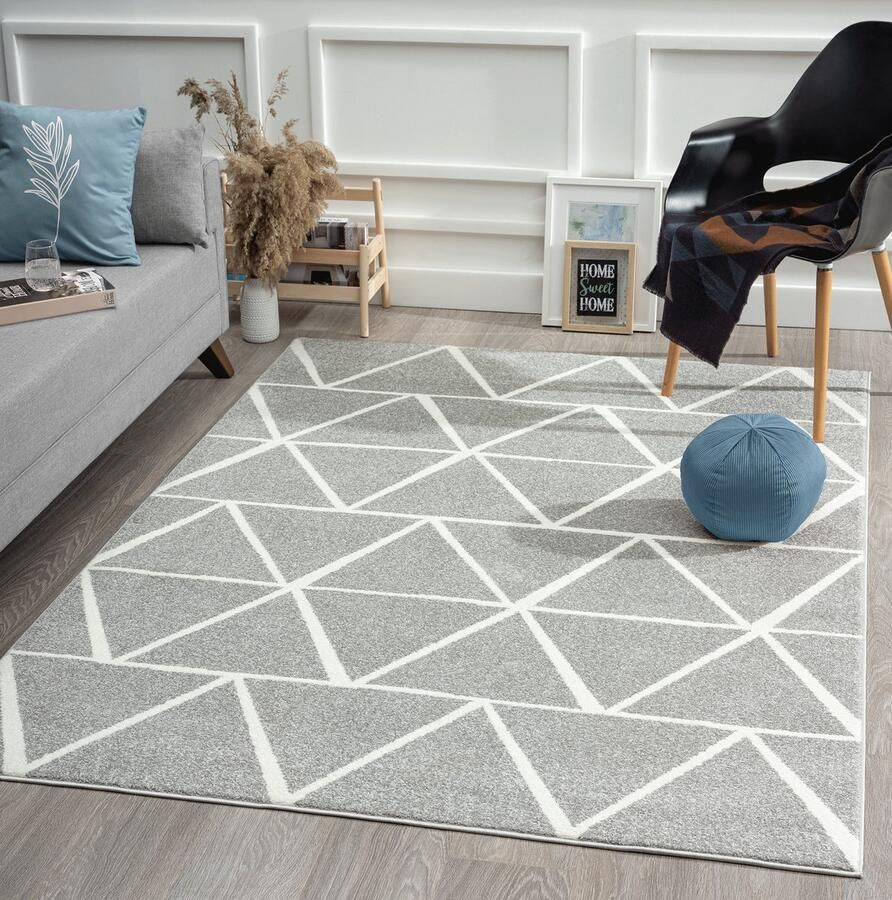 The carpet Beat – Modern vloerkleed woonkamer slaapkamer – geometrisch driehoekpatroon grijs met wit geometrisch driehoekpatroon 120 x 170 cm