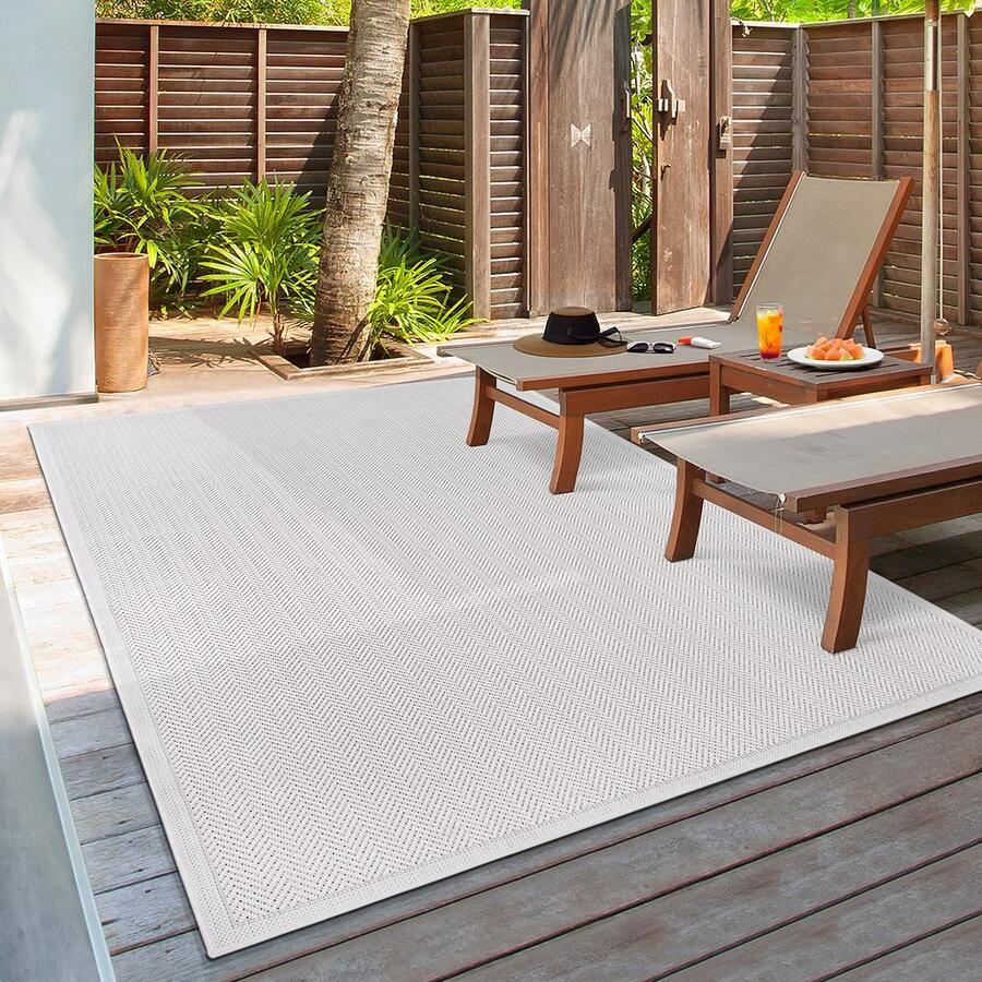 The carpet Lagos robuust buitentapijt modern weerbestendig & UV-bestendig voor balkon terras en serre maar ook geschikt voor de keuken vlak geweven Cream 160 x 230 cm