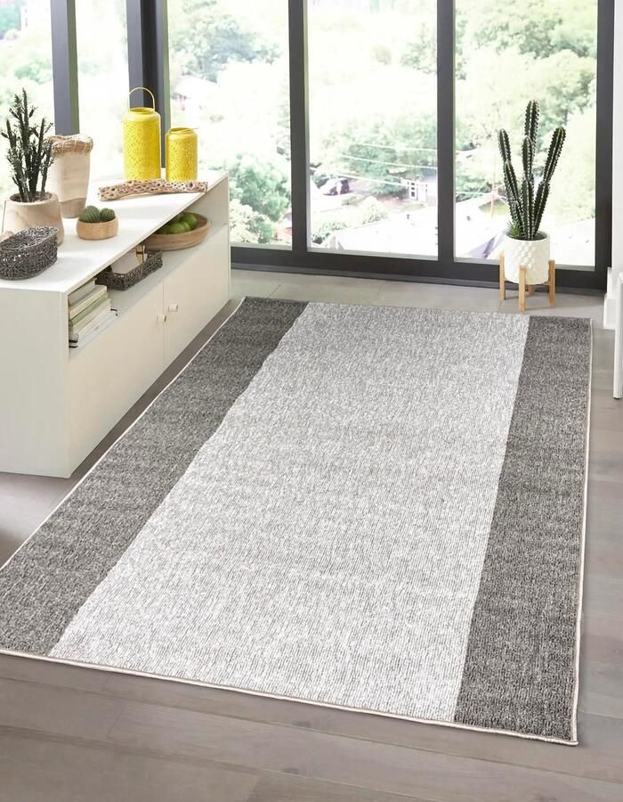 The carpet Natal Modern enkelkleurig vloerkleed woonkamer geschikt voor de keuken getuft robuuste korte pool met vilten rug zacht & vuilafstotend Grijs 133 x 170 cm