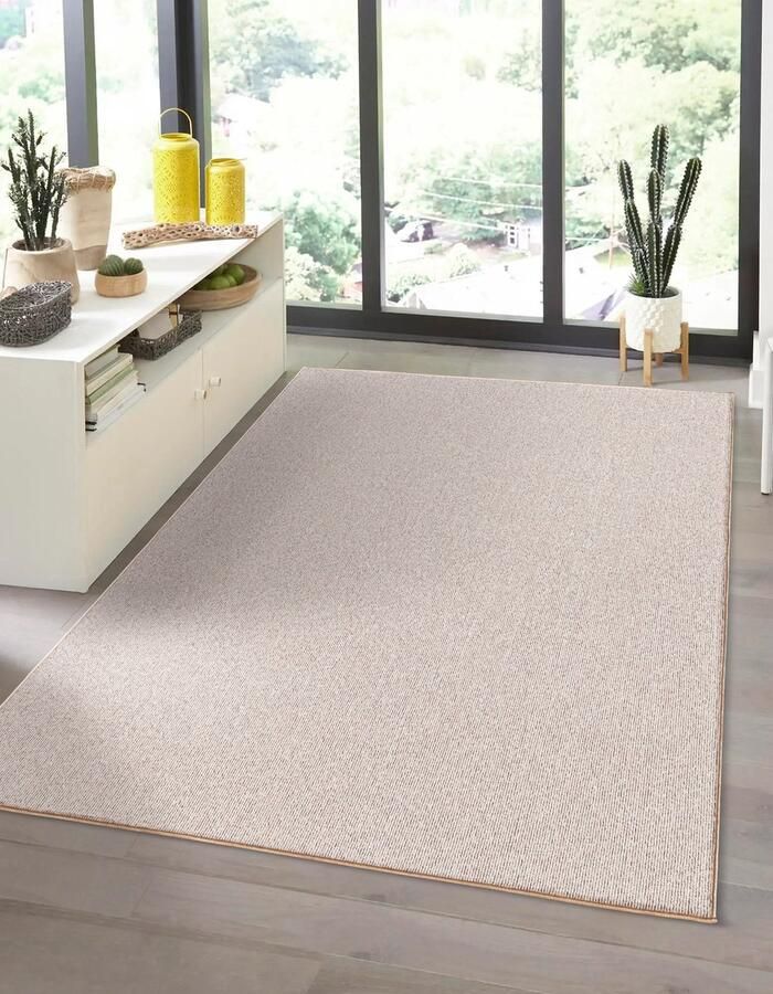 The carpet Natal Modern enkelkleurig vloerkleed woonkamer geschikt voor de keuken getuft robuuste korte pool met vilten rug zacht & vuilafstotend Beige 240 x 340 cm
