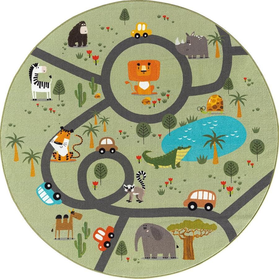 The carpet Vloerkleed kinderkamer Groen 200x200 cm Vierkant Afwasbaar Antislip Tapijt voor jongens en meisjes met een straat en jungledieren Happy Life by