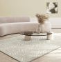 The carpet Vloerkleed Mila modern tapijt woonkamer elegant glanzend kortpolig woonkamer tapijt in crème met geometrisch patroon tapijt 80 x 150 cm - Thumbnail 1