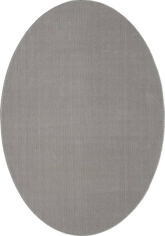 The carpet Vloerkleed voor woonkamer of slaapkamer in grijs 140x200 cm Modern en zacht kortpolig tapijt Ovaal Antislip onderkant Wasbaar tot 30 Graden Rug for bedroom or living room RELAX kleed by - Foto 2