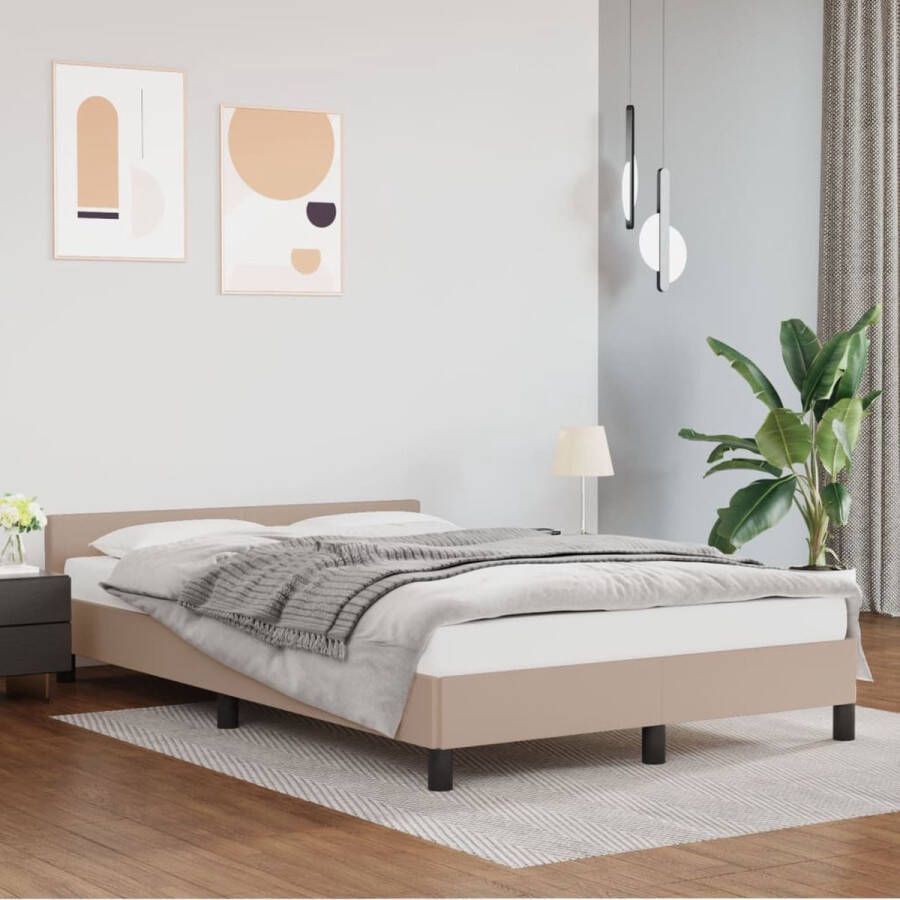 The Living Store Bedframe met hoofdbord kunstleer cappuccinokleurig 120x200 cm Bedframe Met Hoofdbord Bedframes Met Hoofdborden Bedframe Bed Slaapmeubel Bedbodem Ledikant Eenpersoonsbed Slaapbed Bedframes Bedden