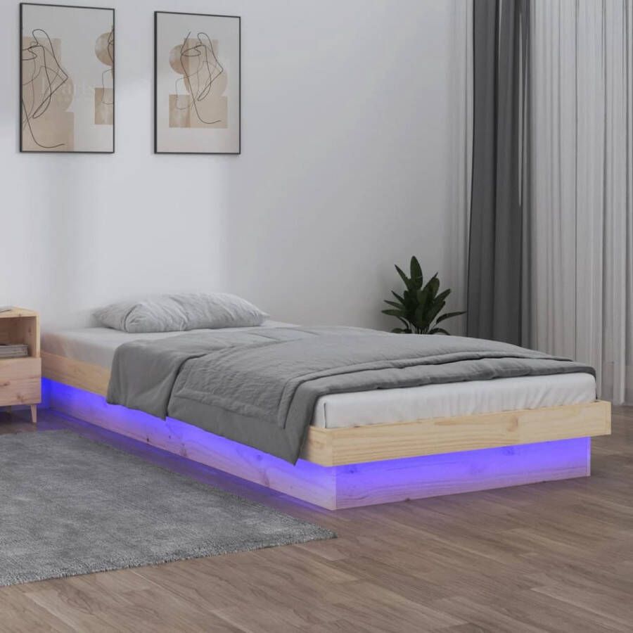 The Living Store Bedframe Classic met Kleurrijke LEDs 194 x 78.5 x 21 cm Massief Grenenhout