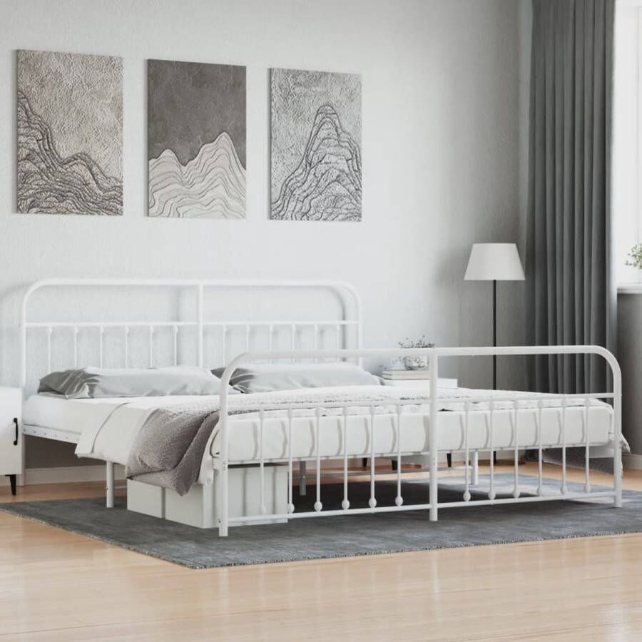 The Living Store Bedframe Classic Metalen constructie Metalen latten en poten Extra opbergruimte Functioneel hoofd- en voeteneinde Kleur- wit Afmetingen- 207 x 198 x 100 cm Geschikte matras- 193 x 203 cm Montage vereist