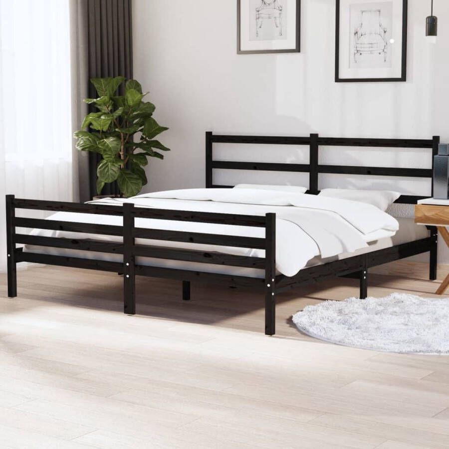 The Living Store Bedframe Classic Wood Super King Size 180x200 cm Black