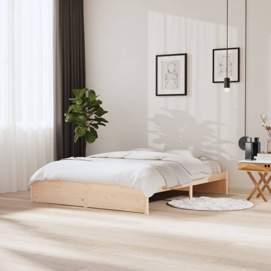 The Living Store Bedframe Grenenhout 205.5 x 165.5 x 31 cm Massief en Stabiel Inclusief Lattenbodem Voor 160 x 200 cm Matras Montage vereist Massief Houten Bedframe Grenenhouten Bed Tweepersoons Bed Bedframe Bruin Modern Bed