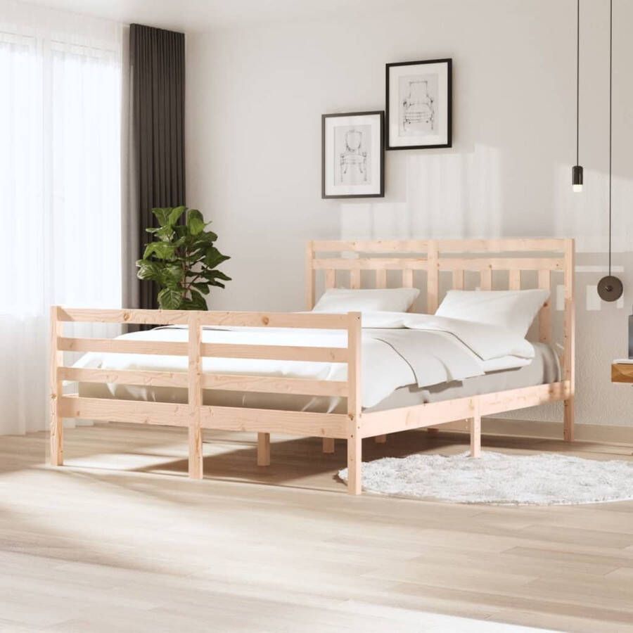 The Living Store Bedframe Grenenhout 205.5 x 166 x 100 cm Rustieke uitstraling 160 x 200 cm matras