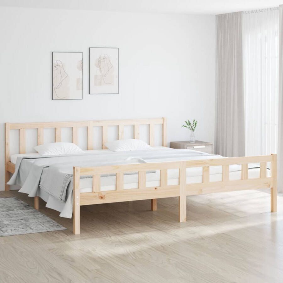 The Living Store Bedframe Grenenhout 205.5 x 185.5 x 69.5 cm 180 x 200 cm (6FT Super King) Montage vereist
