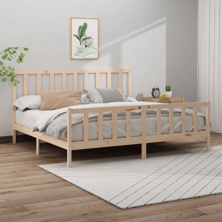 The Living Store Bedframe massief grenenhout 200x200 cm Bedframe Bedframes Bed Bedbodem Ledikant Bed Frame Massief Houten Bedframe Slaapmeubel Tweepersoonsbed Bedden Bedbodems