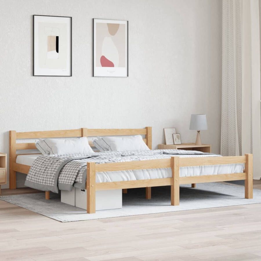 The Living Store Bedframe Grenenhout 206 x 186 x 66 cm Montage vereist
