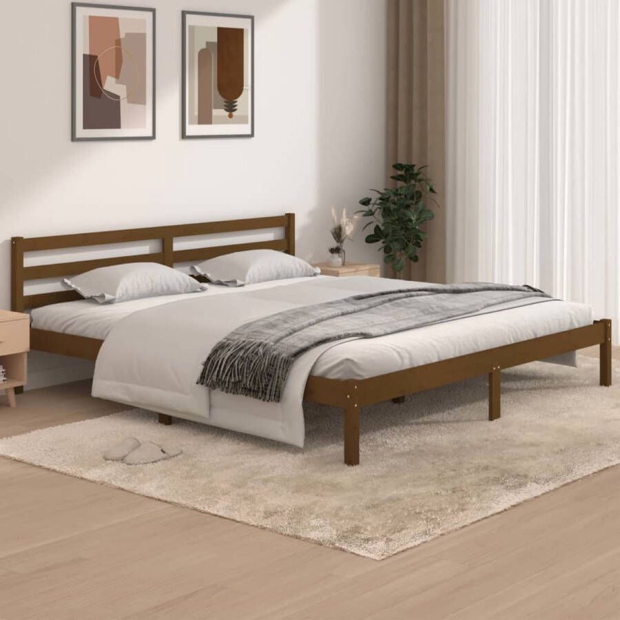 The Living Store Bedframe grenenhout honingbruin 180x200 cm 6FT Super King Bedframe Bedframes Bed Bedbodem Ledikant Bed Frame Massief Houten Bedframe Slaapmeubel Bedden Bedbodems Ledikanten