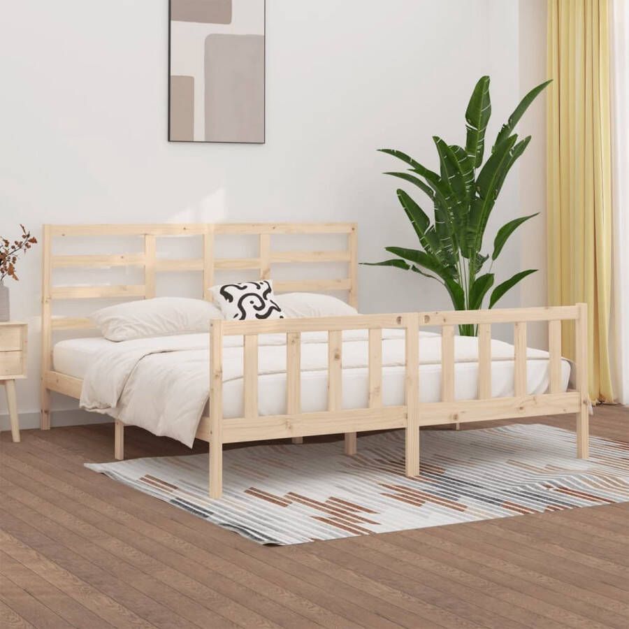 The Living Store Bedframe Grenenhout Moderne Slaapkamer 205.5x206x104cm Opvallend Ontwerp