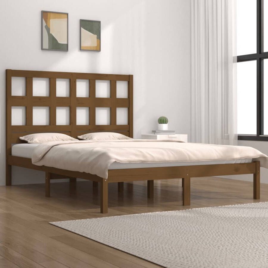 The Living Store Bedframe Grenenhouten 205.5 x 155.5 x 31 cm Honingbruin 5FT King Size