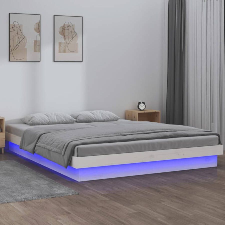 The Living Store Bedframe Houten bed met kleurrijke LEDs Geschikt voor matras 180 x 200 cm USB-aansluiting Wit