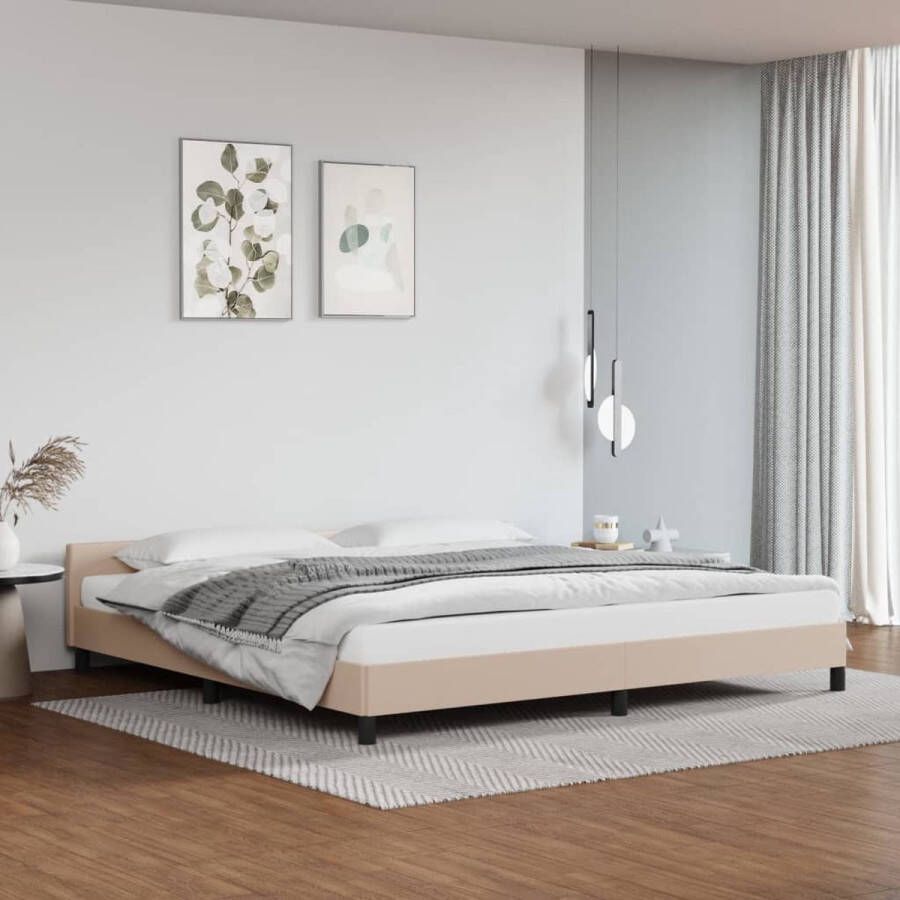 The Living Store Bedframe met hoofdbord kunstleer cappuccinokleurig 200x200 cm Bedframe Met Hoofdbord Bedframes Met Hoofdborden Bedframe Bed Slaapmeubel Bedbodem Ledikant Eenpersoonsbed Slaapbed Bedframes Bedden
