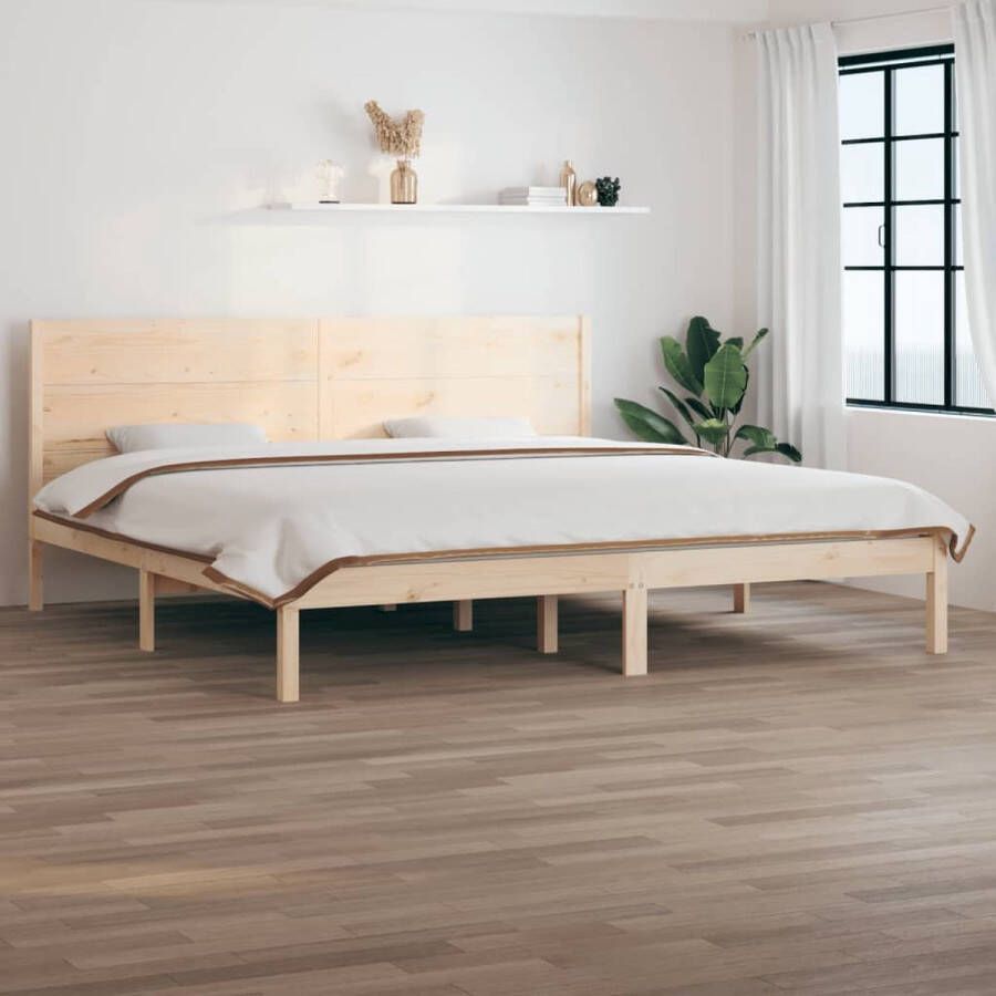 The Living Store Bedframe massief grenenhout 200x200 cm Bedframe Bedframes Tweepersoonsbed Bed Bedombouw Dubbel Bed Frame Bed Frame Ledikant Houten Bedframe Tweepersoonsbedden