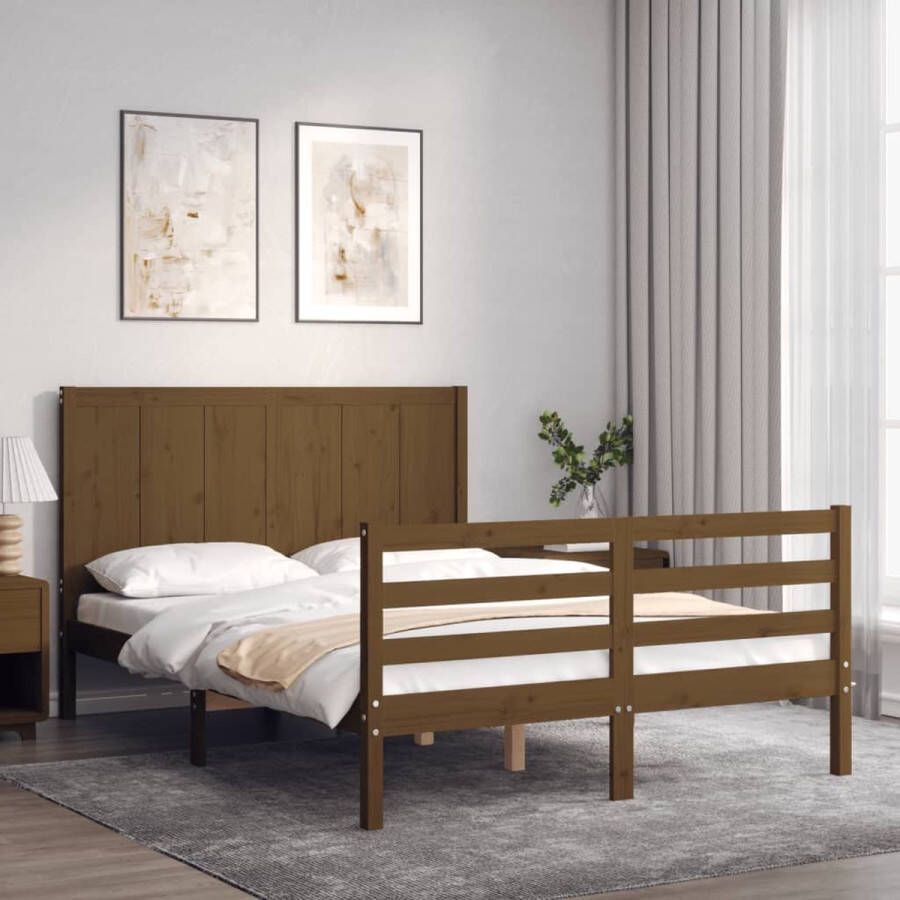 The Living Store Bedframe Massief Grenenhout 205.5 x 145.5 x 100 cm Honingbruin