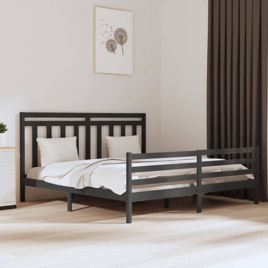 The Living Store Bedframe Massief Grenenhout Grijs 205.5 x 185.5 x 69.5 cm Multiplex Lattenbodem