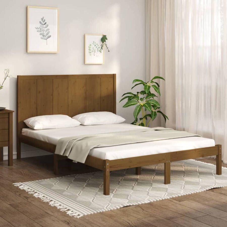 The Living Store Bedframe Grenenhout Honingbruin 205.5 x 125.5 x 31 cm Geschikt voor 120 x 200 cm matras