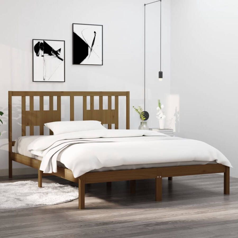 The Living Store Bedframe massief grenenhout honingbruin 140x200 cm Bedframe Bedframes Tweepersoonsbed Bed Bedombouw Dubbel Bed Frame Bed Frame Ledikant Houten Bedframe Tweepersoonsbedden