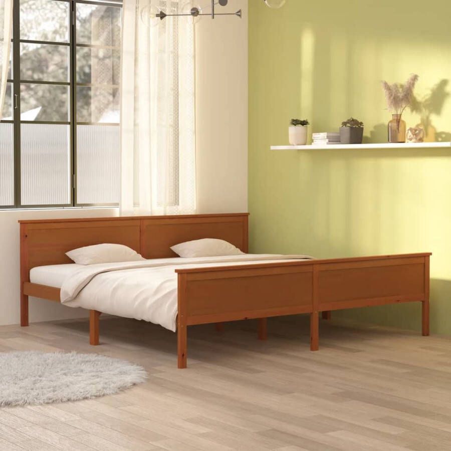 The Living Store Bedframe massief grenenhout honingbruin 200x200 cm Bedframe Bedframes Houten Bedframe Bed Bedbodem Slaapmeubel Tweepersoonsbed Houten Bedframes Bedden Bedbodems Slaapmeubels