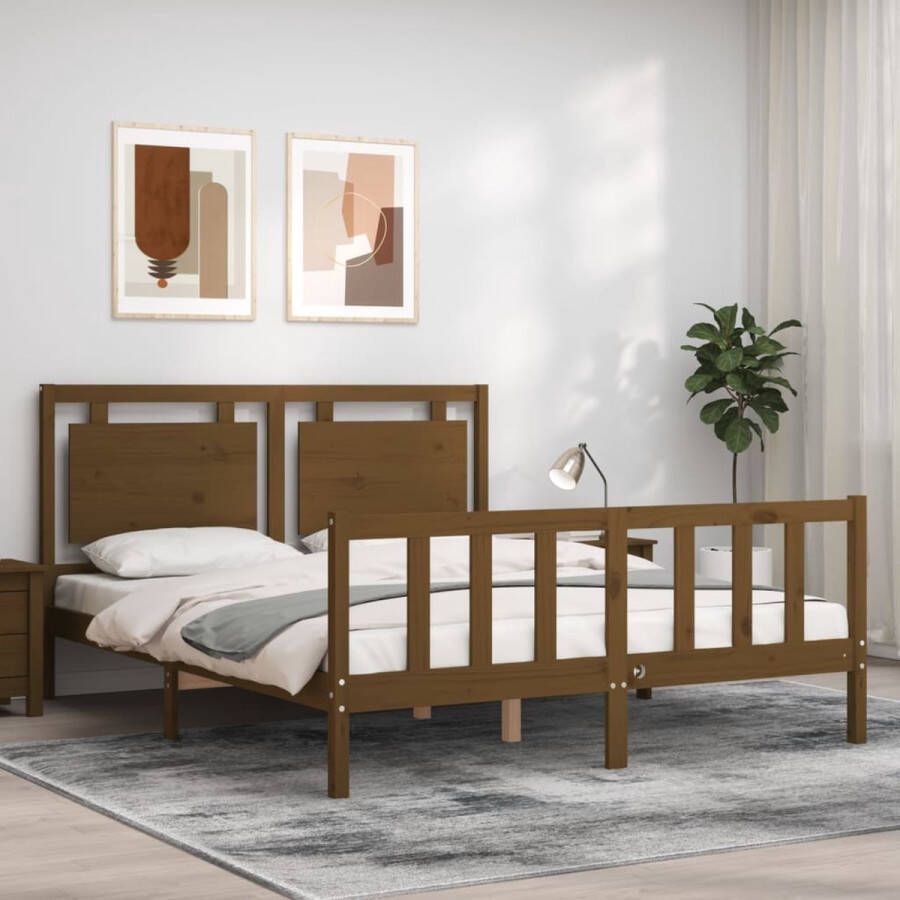 The Living Store Bedframe Massief Grenenhout Honingbruin 205.5 x 165.5 x 100 cm Multiplex Lattenbodem